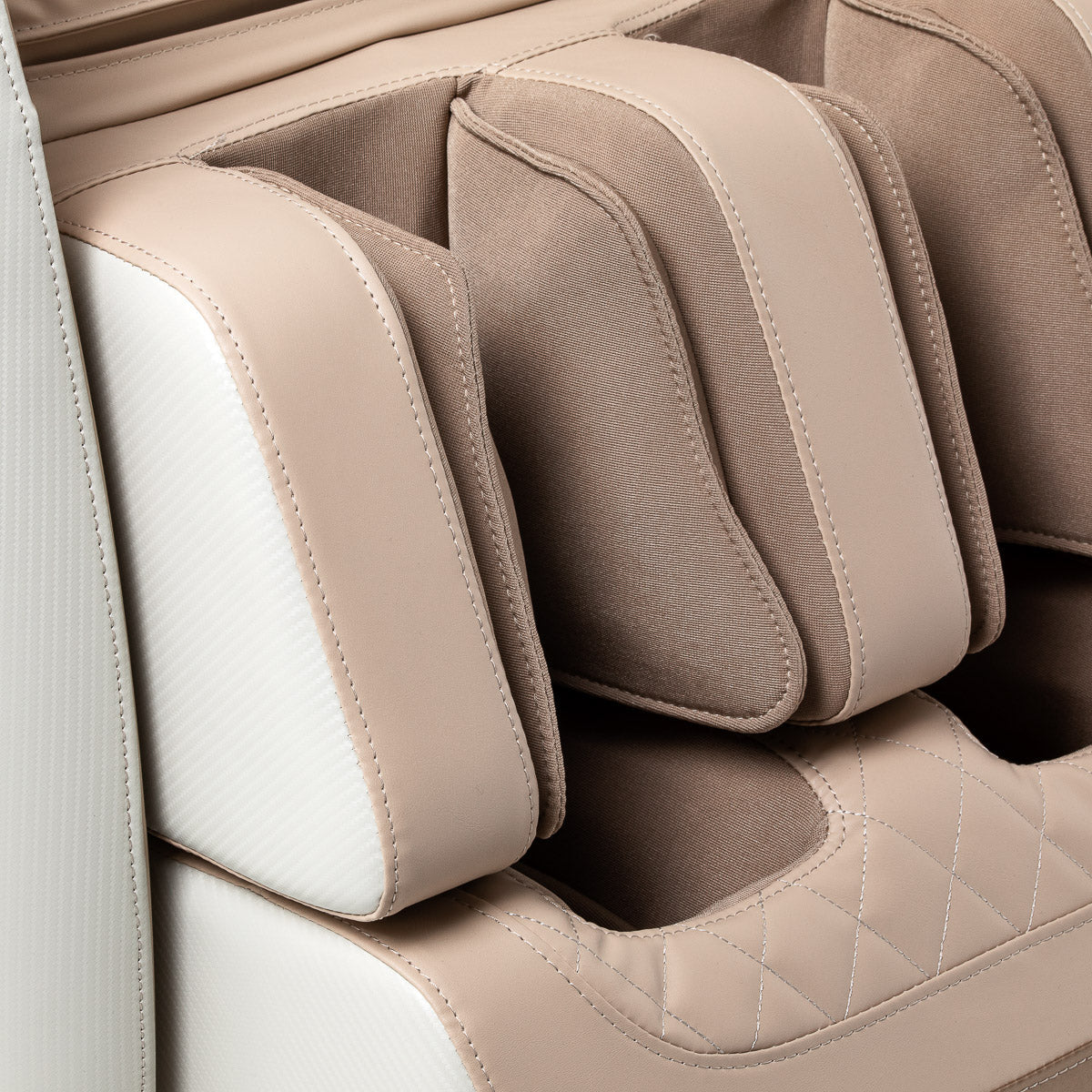 White Sakura Prime 101 massage chair featuring plush upholstery and ergonomic design for full-body relaxation.