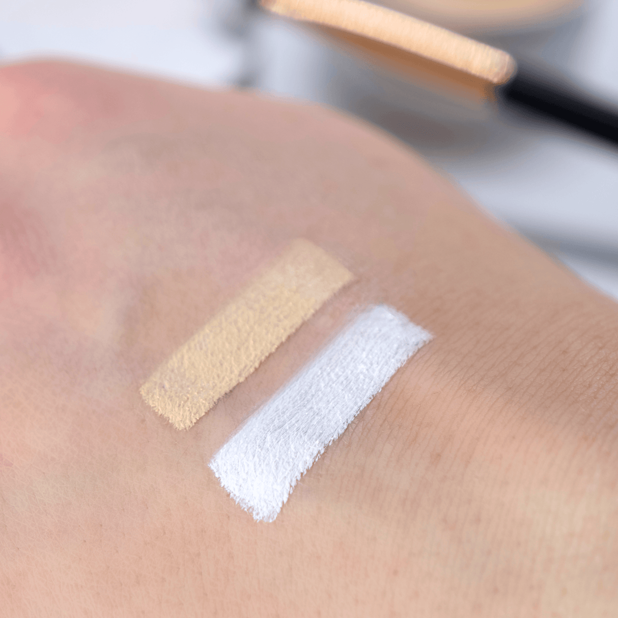 Skin Monarch Eyebrow Paste White/Skin Tone 15g - BVShop