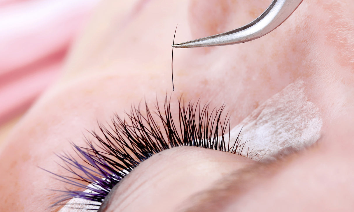 Ferramenta Profissional para Pestanas Nouveau Lashes